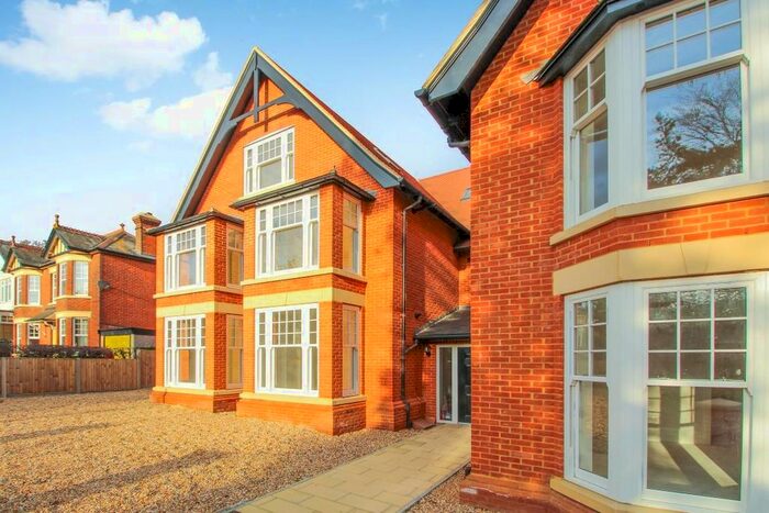1 Bedroom Flat To Rent In Sturry Villas, Sturry Hill, Sturry, Canterbury, CT2