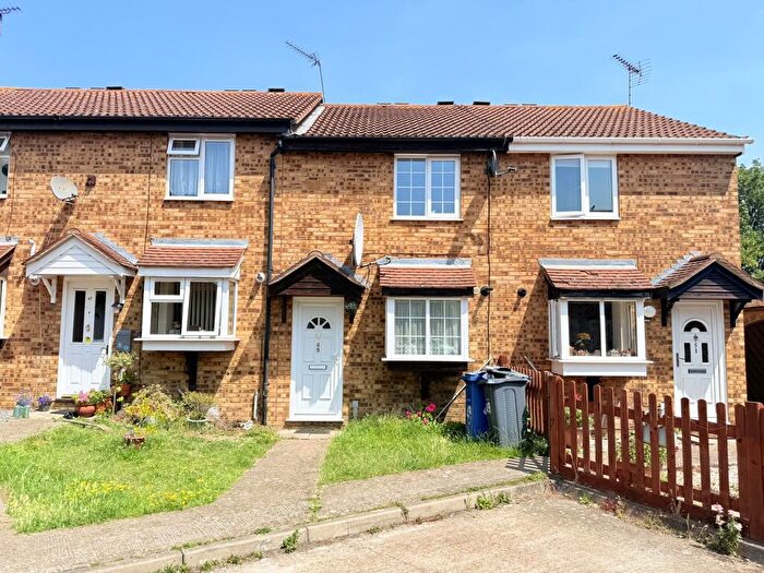 2 Bedroom Terraced House For Sale In Falcon Avenue, Grays, RM17