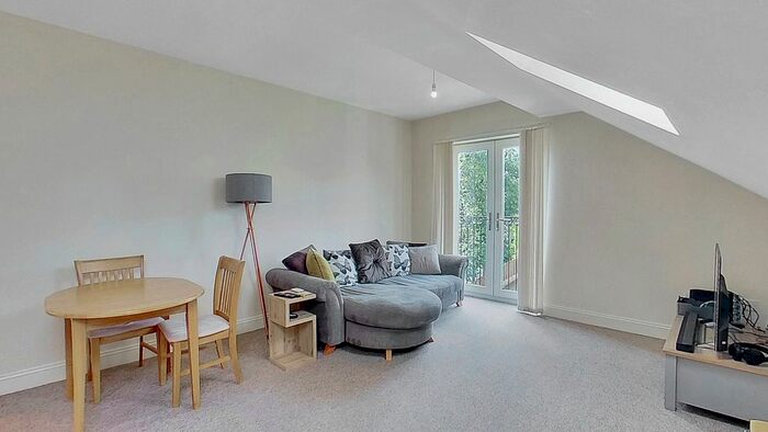 2 Bedroom Flat To Rent In Lime Lodge, Lime Walk, Littleover, Derby, Derbyshire, DE23