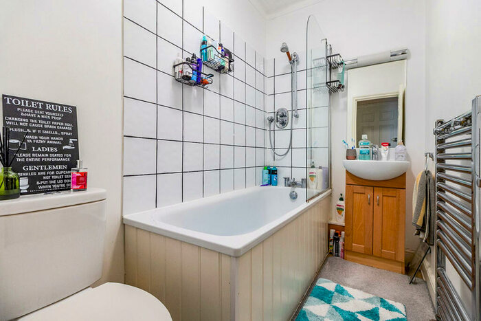 1 Bedroom Flat To Rent In Maple Road, Surbiton, KT6