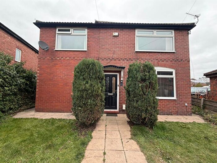 4 Bedroom Detached House For Sale In Williams Crescent, Chadderton, OL9