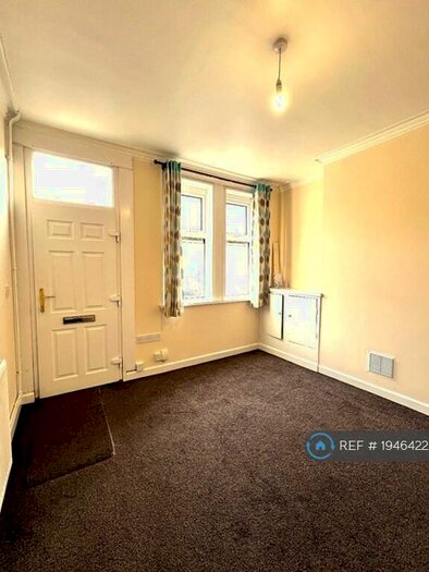 3 Bedroom Terraced House To Rent In Lord Byron Street, Leicester, LE2