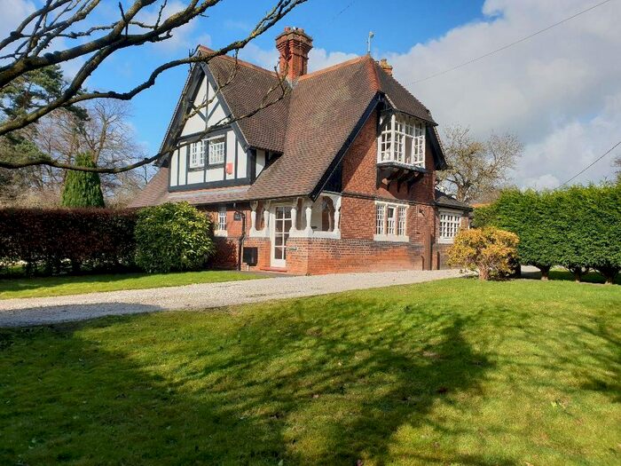 2 Bedroom Semi-Detached House To Rent In Crewe Road, Haslington, Crewe, CW1