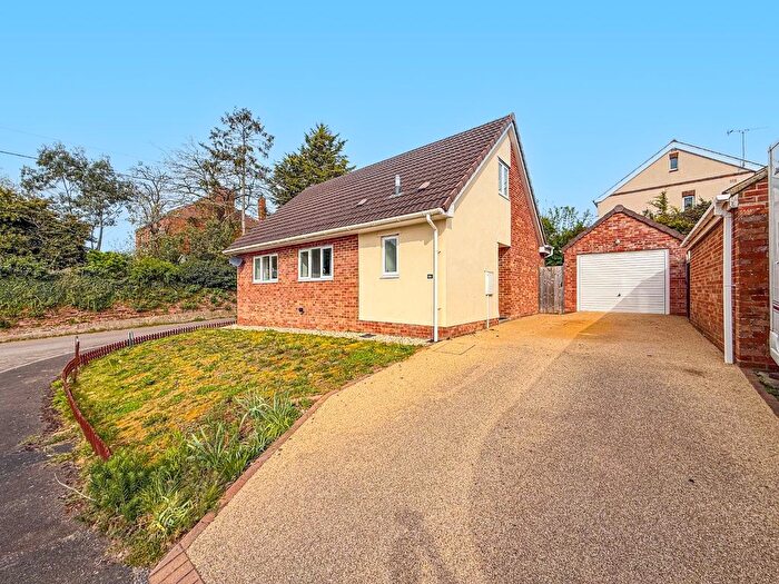 3 Bedroom Detached Bungalow For Sale In Hollies Close, Middlezoy, Bridgwater, Somerset, TA7