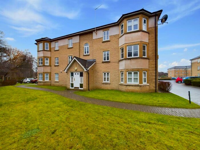 2 Bedroom Apartment To Rent In Carnoustie Court, Whitley Bay, NE25