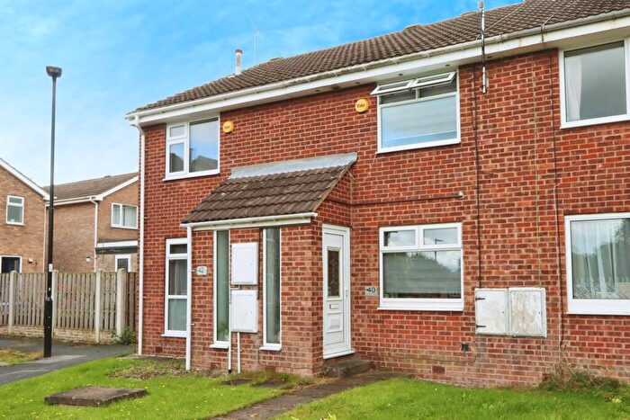 3 Bedroom Terraced House For Sale In Thorpe Drive, Waterthorpe, Sheffield, S20
