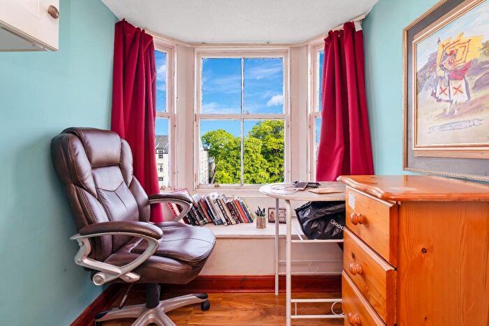 1 Bedroom Flat For Sale In High Street, East Lothian, Musselburgh, EH21