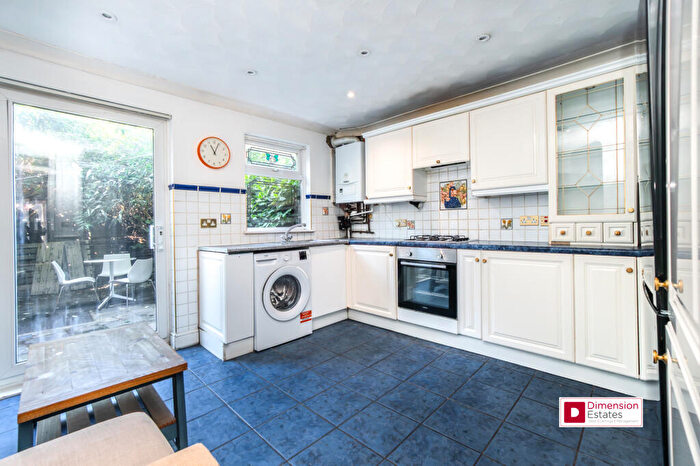 4 Bedroom Terraced House To Rent In Offa'S Mead, Lindisfarne Way, Hackney, E9