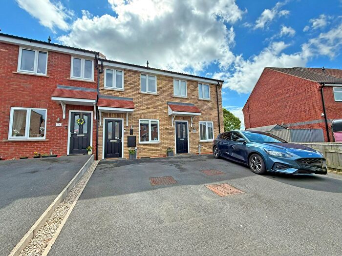 2 Bedroom Terraced House For Sale In Harvest Way, Eastfield, YO11
