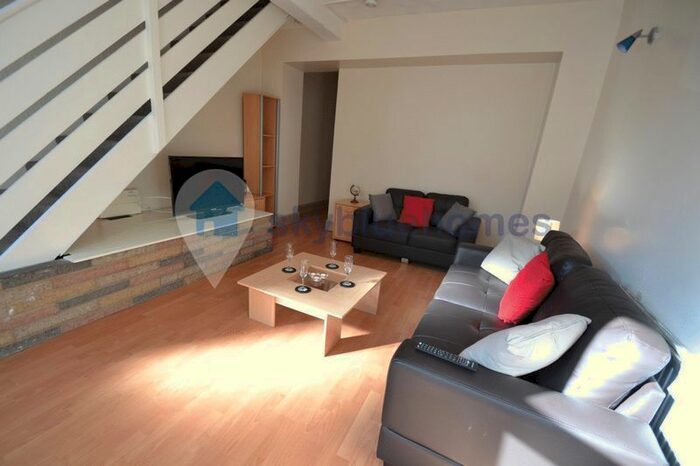 4 Bedroom Terraced House To Rent In Norman Street, Leicester, LE3