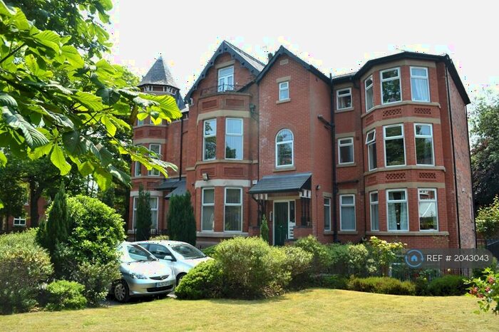 3 Bedroom Flat To Rent In Didsbury, Manchester, M20