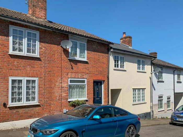 2 Bedroom Cottage To Rent In Highfield Road, Berkhamsted, HP4