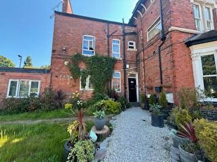 3 Bedroom Apartment To Rent In Rotton Park Road, Birmingham, B16