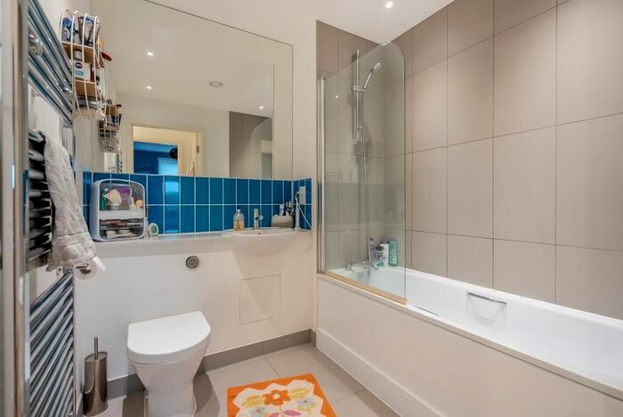 2 Bedroom Flat For Sale In Queens Road, Coventry, CV1