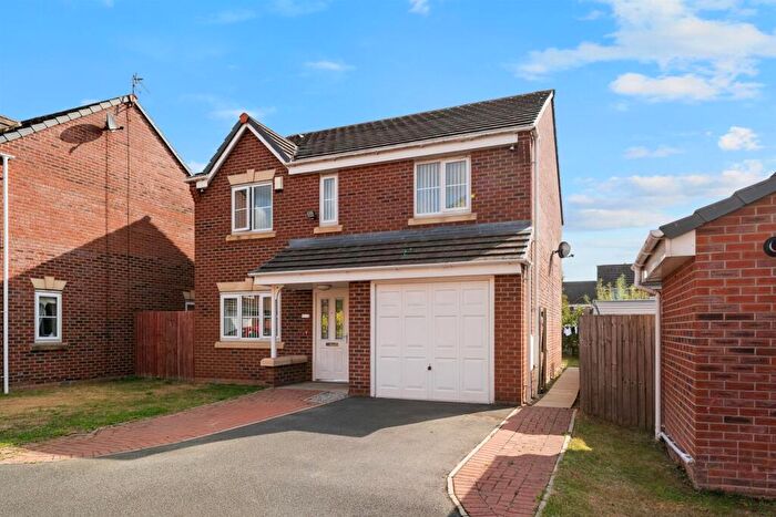 4 Bedroom Detached House For Sale In Papillon Drive, Fazakerley, Liverpool, L9