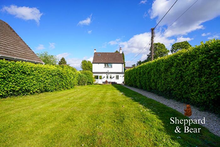 3 Bedroom Detached House For Sale In Newport Road, Castleton, Cardiff, CF3