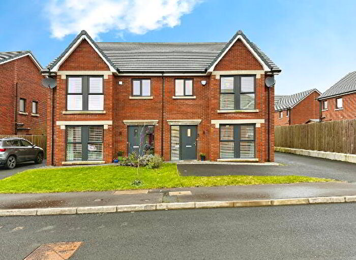 3 Bedroom Semi-Detached House For Sale In Baronsgrange Link, Belfast, BT8