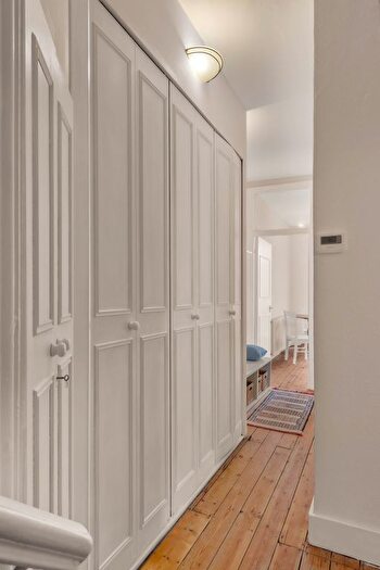 1 Bedroom Flat To Rent In Fulham Palace Road, London, W6