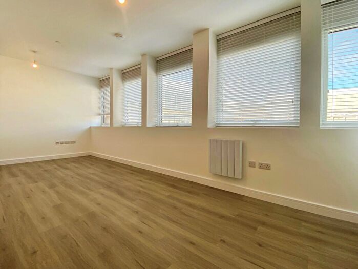 2 Bedroom House To Rent In Guild House, Peterborough, PE2