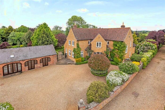 5 Bedroom Detached House For Sale In Church Farm, Church Brampton, Northamptonshire, NN6