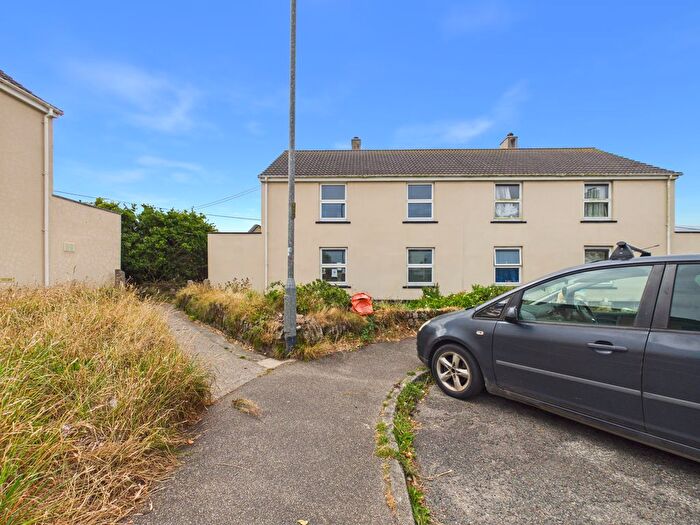 2 Bedroom Flat For Sale In Pendeen, Penzance, TR19