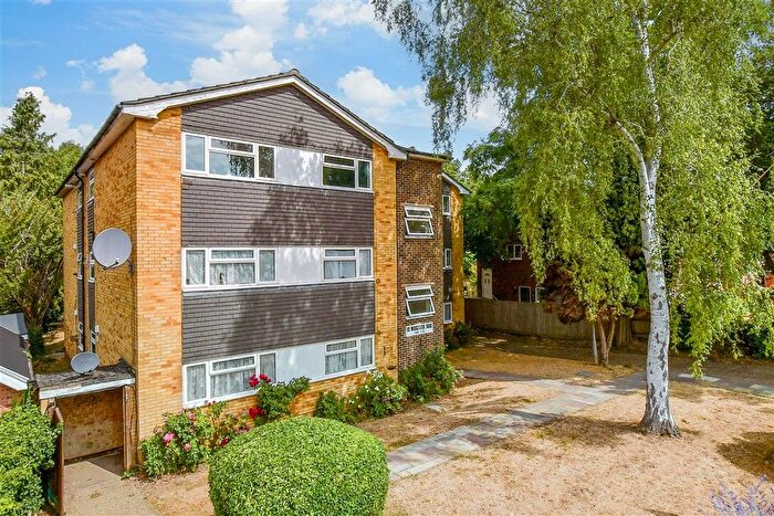 1 Bedroom Flat For Sale In Worcester Road, Sutton, Surrey, SM2