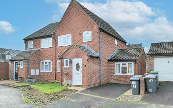 3 Bedroom Semi Detached House For Sale In Sweetbriar Road, Melksham, Wiltshire, SN12
