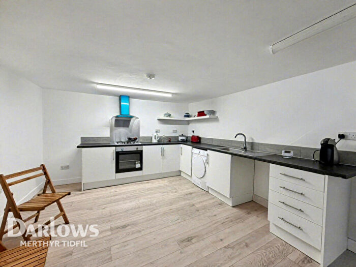 4 Bedroom Terraced House To Rent In Old Park Terrace, Pontypridd, CF37