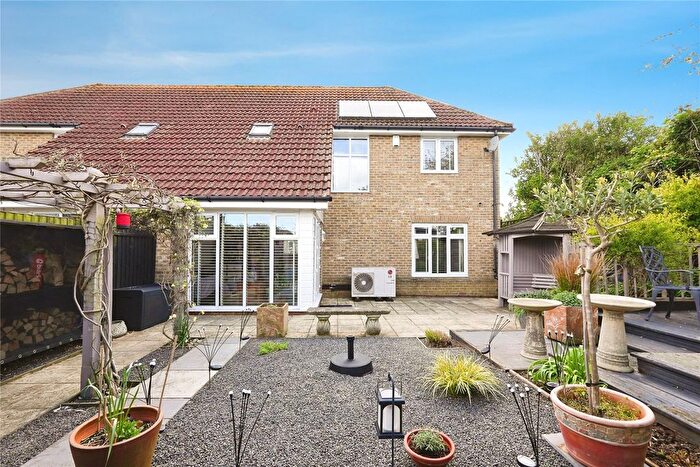 3 Bedroom Semi Detached House For Sale In Boulevard Courrieres, Aylesham, Kent, CT3