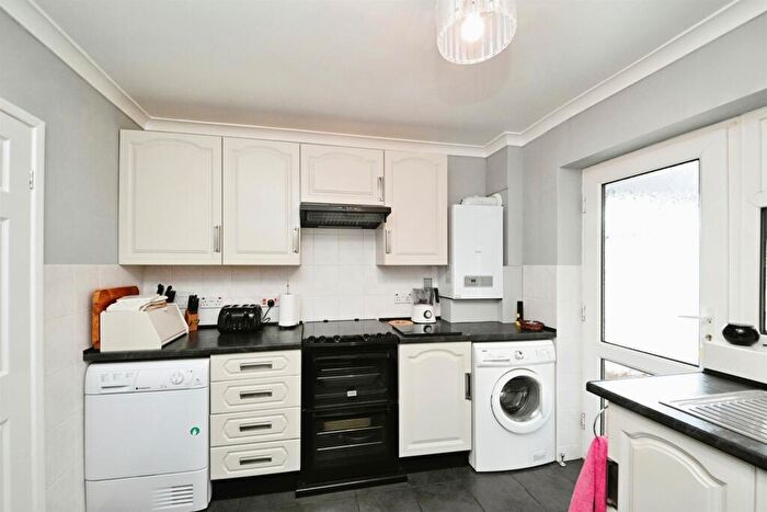 3 Bedroom Detached Bungalow For Sale In Pine Mall, Heacham, King'S Lynn, PE31