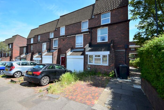 Studio To Rent In Clarendon Rise, Lewisham, SE13