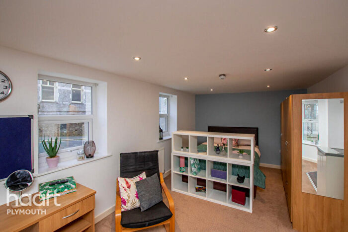 Studio To Rent In Mutley Plain, Plymouth, PL4