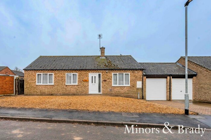 3 Bedroom Detached Bungalow To Rent In Lovell Gardens, Watton, Thetford, IP25