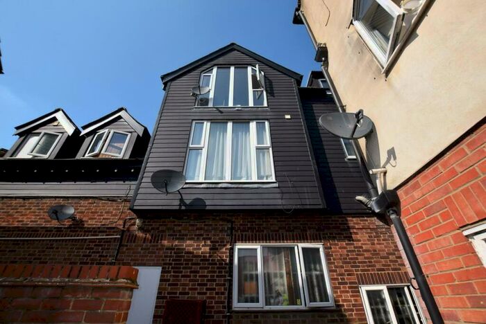 1 Bedroom Flat For Sale In A Queen Street, Town Centre, CB9