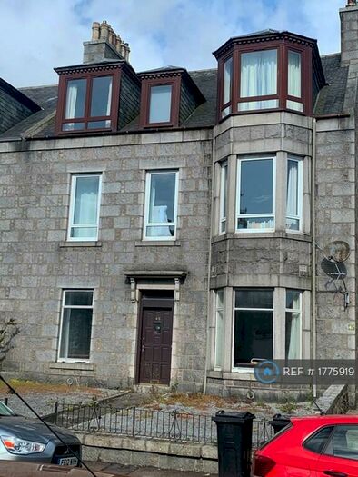 3 Bedroom Flat To Rent In Top, Aberdeen, AB24