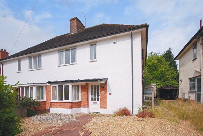 4 Bedroom Semi Detached House To Rent In Beckingham Road, Stoughton, Guildford, GU2