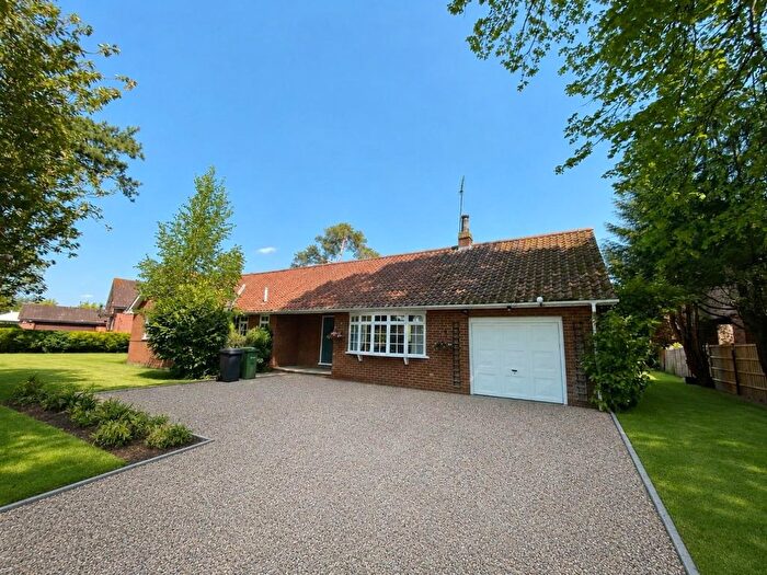 3 Bedroom Detached Bungalow To Rent In Mill Lane, Acaster Malbis, YO23