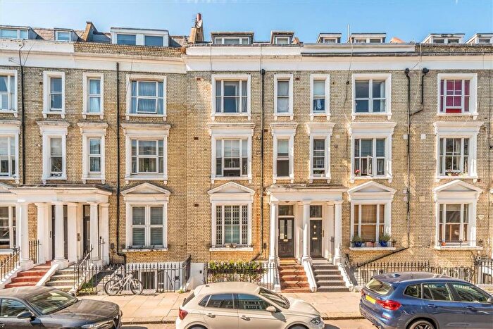 2 Bedroom Flat For Sale In Eardley Crescent, Earls Court, SW5