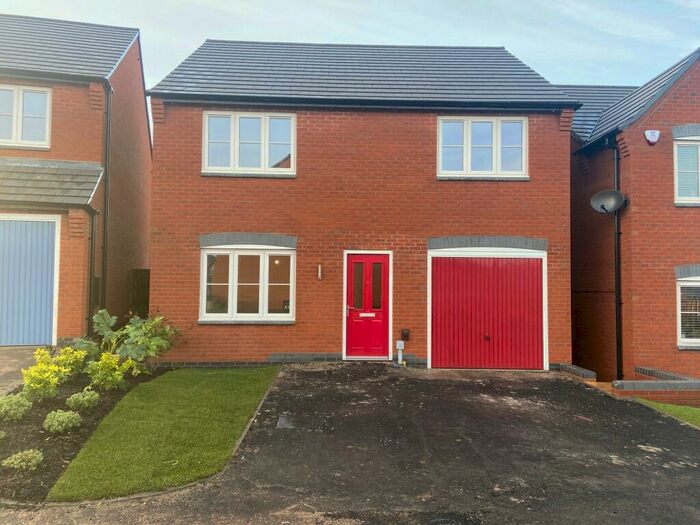 4 Bedroom Detached House To Rent In Linseed Grove, Mansfield, NG18