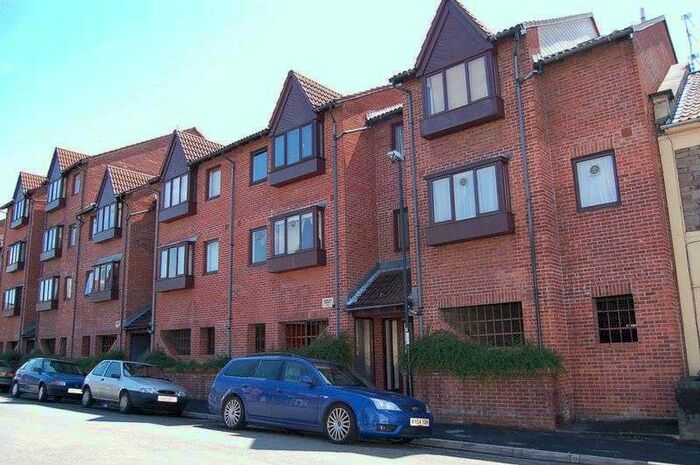 Property To Rent In 9 Frampton Court Victoria Avenue, Bristol, BS5