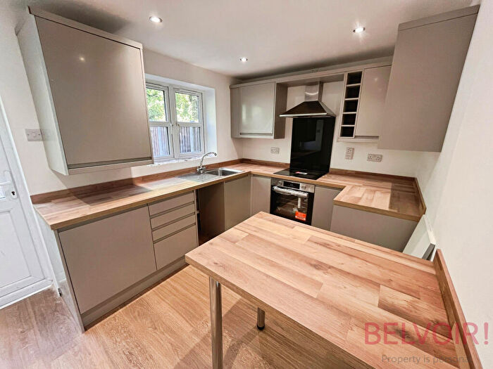 3 Bedroom House To Rent In Ellwood Crescent, Wollaton, Nottingham, NG8