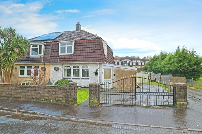 3 Bedroom Semi-Detached House For Sale In Heol Elfed, Maesteg, CF34