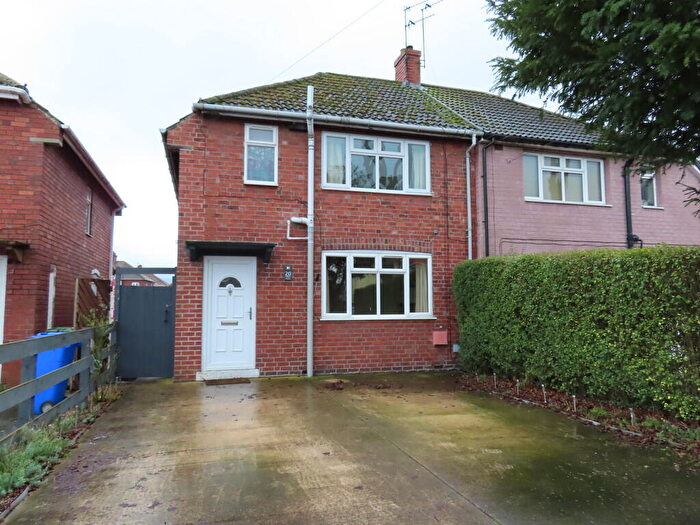 3 Bedroom Semi Detached House For Sale In Pasture Avenue, Goole, DN14