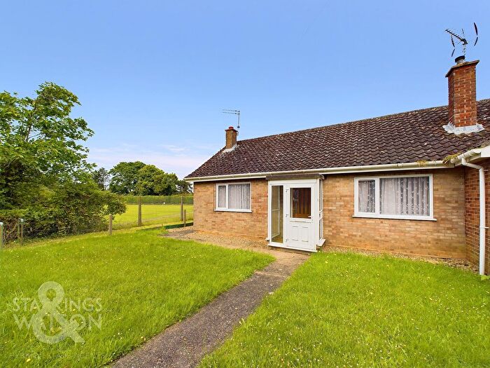 2 Bedroom Semi-Detached Bungalow For Sale In The Packway, Wortwell, Harleston, IP20