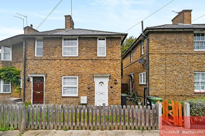 2 Bedroom Terraced House For Sale In Braybrook Street, London, W12