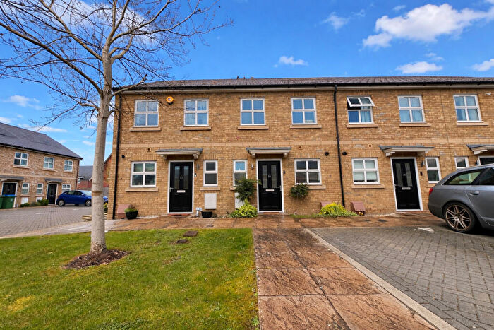 2 Bedroom House To Rent In Timms Close, Aylesbury, HP20