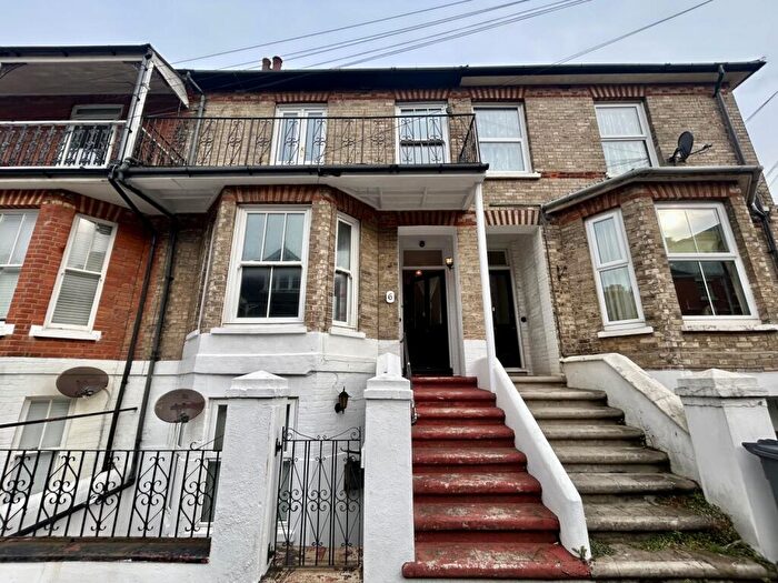 3 Bedroom Maisonette To Rent In Russell Road, Felixstowe, IP11