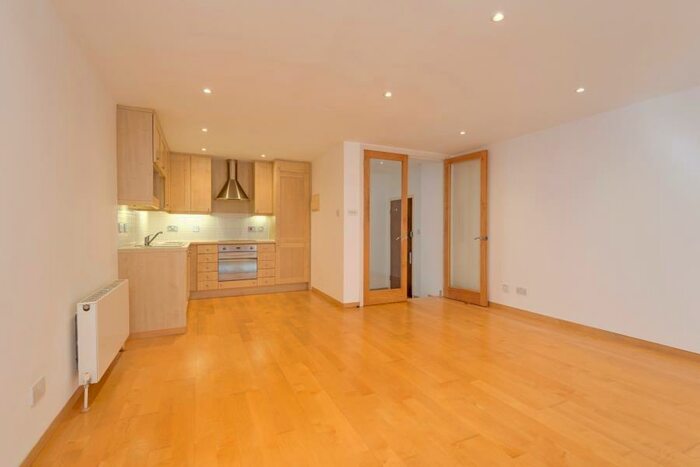 1 Bedroom Flat To Rent In Jacksons Lane, Highgate Village, N6
