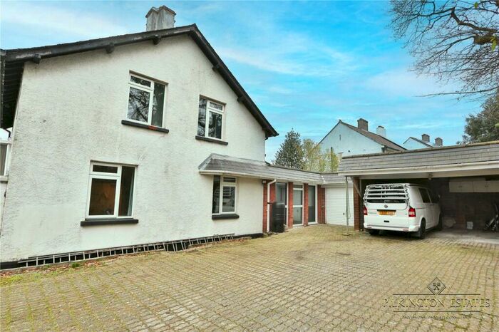 4 Bedroom Detached House To Rent In Buckfast Close, Plymouth, Devon, PL2