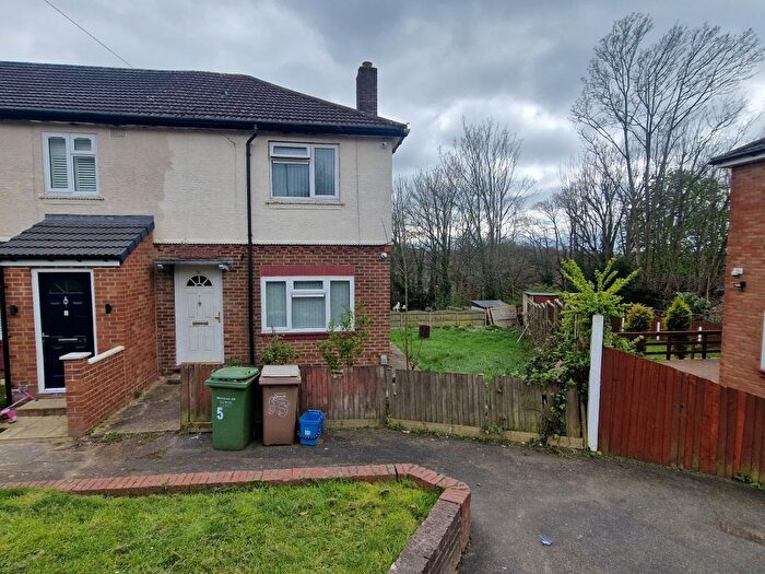 1 Bedroom End Of Terrace House To Rent In Whitecroft Road, Luton, LU2